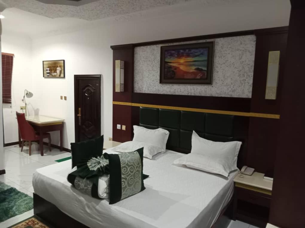 Dellagio Hotel Wa Exterior foto